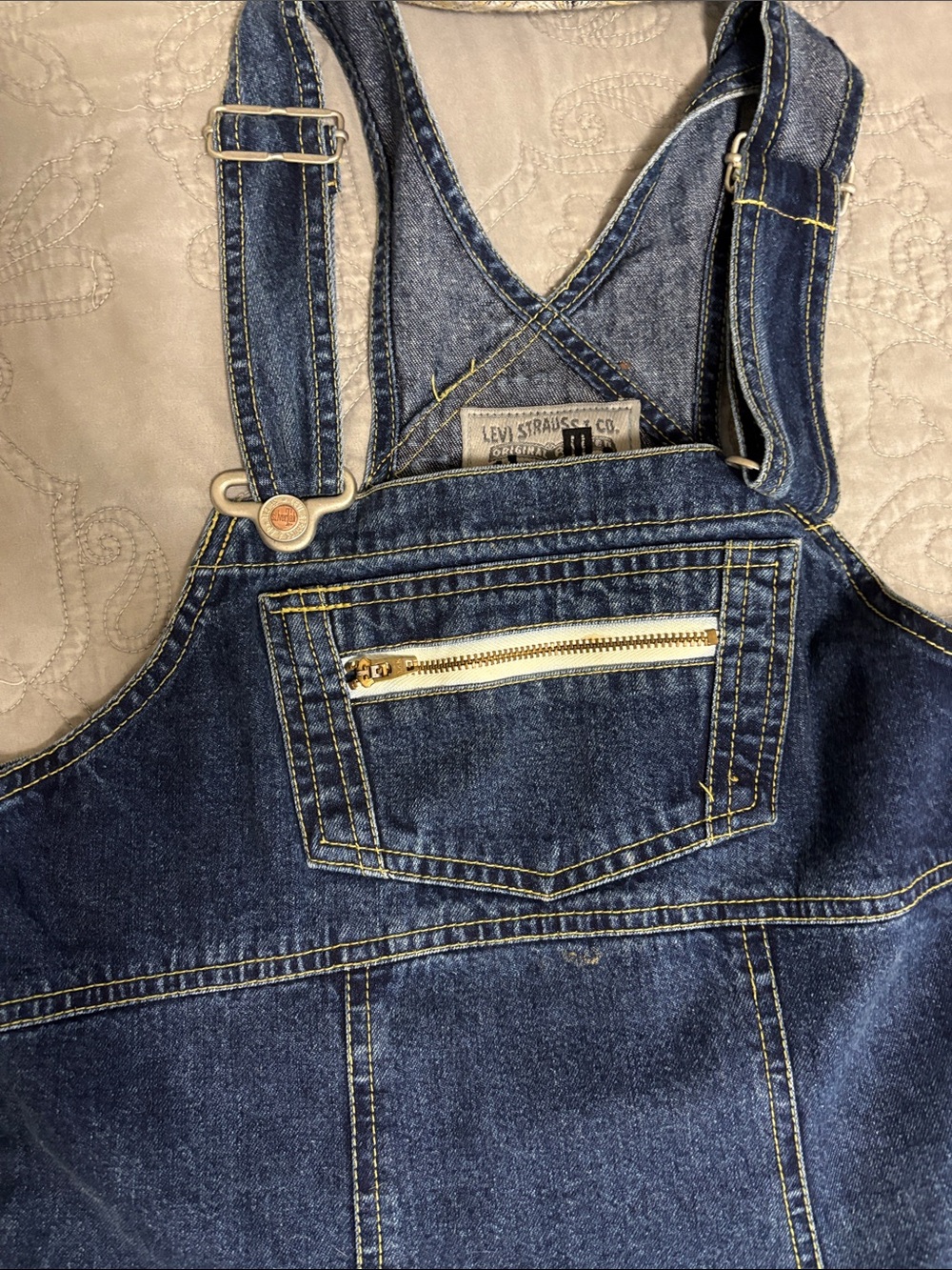 Levi’s Denim Pinafore Dress - Dark Blue Women Jeans Style - Picture 2 of 3